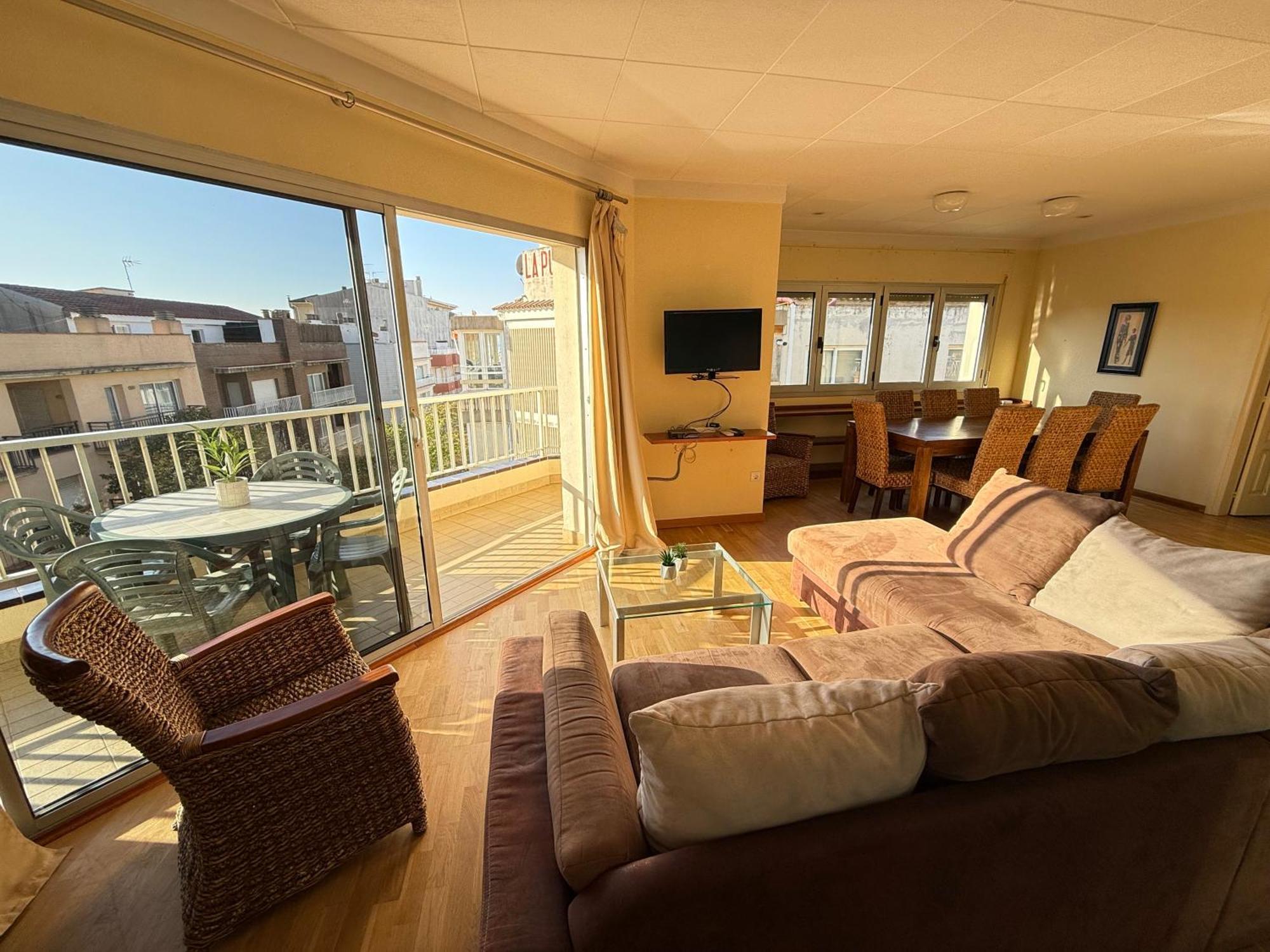 Agi Peater Center Apartment Roses Exterior photo