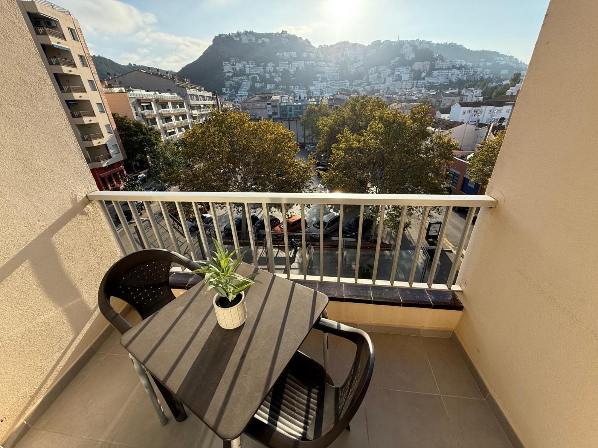 Agi Peater Center Apartment Roses Exterior photo