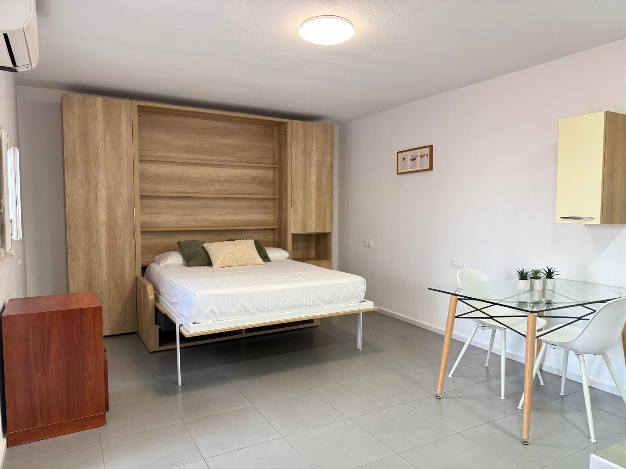 Agi Peater Center Apartment Roses Exterior photo