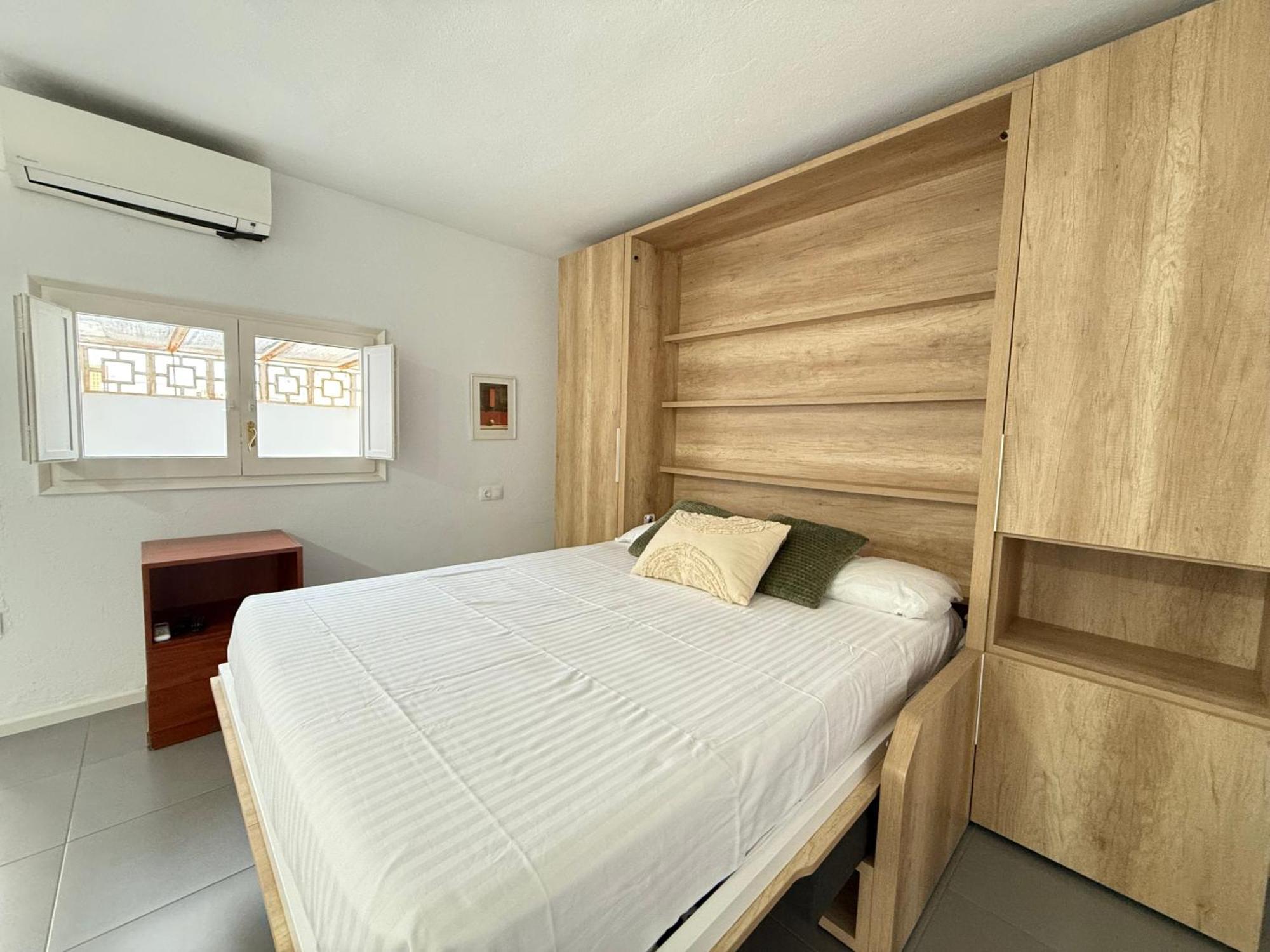 Agi Peater Center Apartment Roses Exterior photo