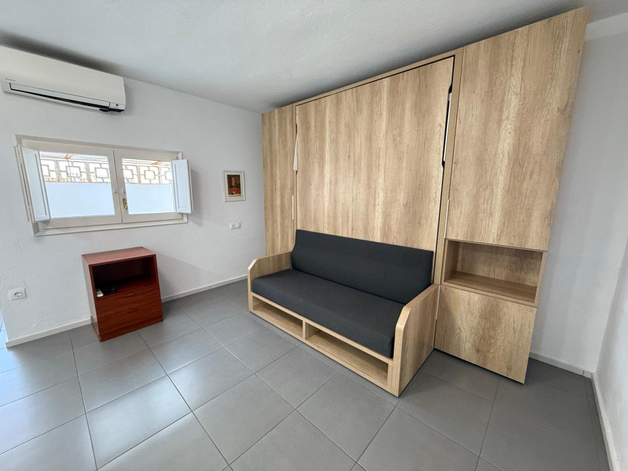 Agi Peater Center Apartment Roses Exterior photo